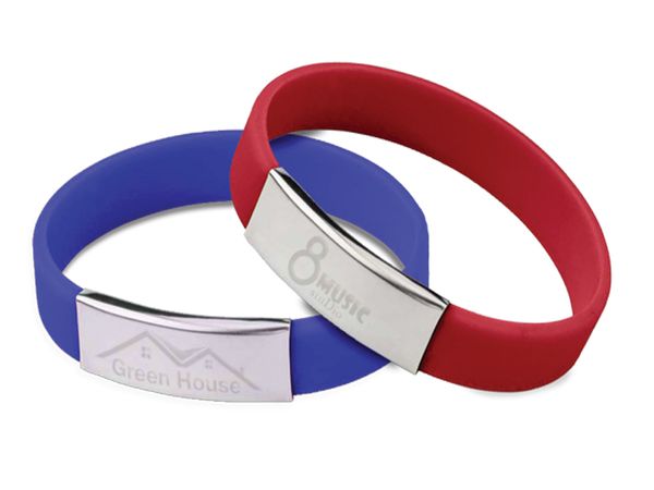 Silikonske narukvice sa metalnom pločicom