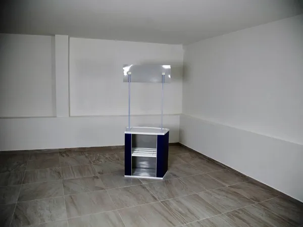 Promo pult Quadro