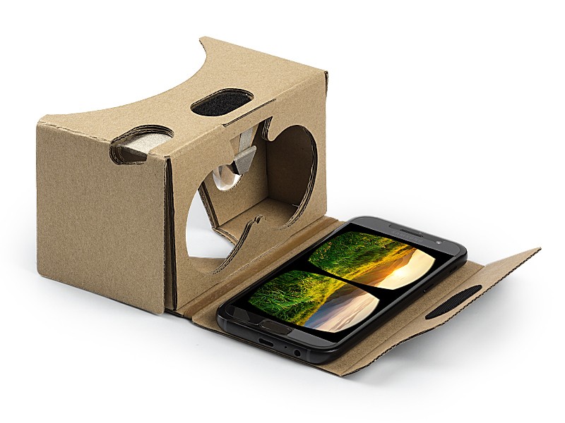 Set za virtuelnu realnost VR