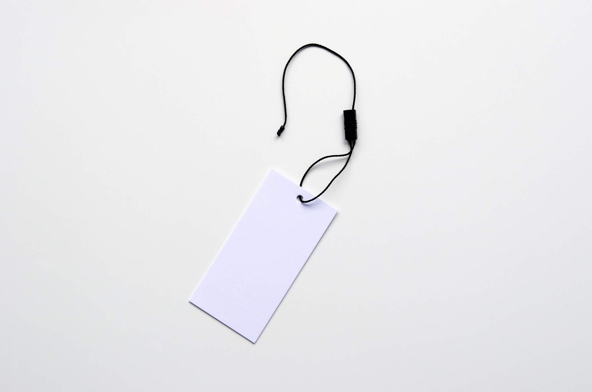 Material information is communicated on clothing labels