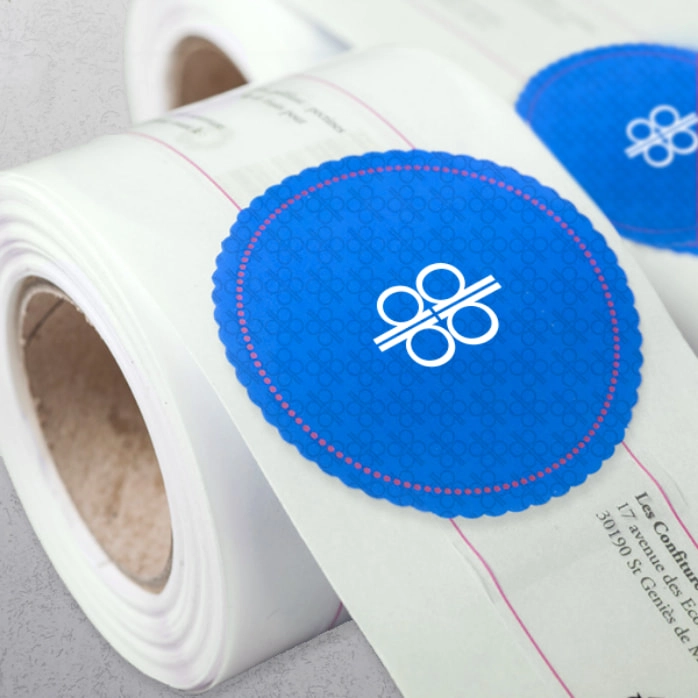 Printed Waterproof labels on a roll