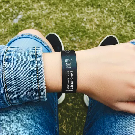 Black-Paper-Wristbands