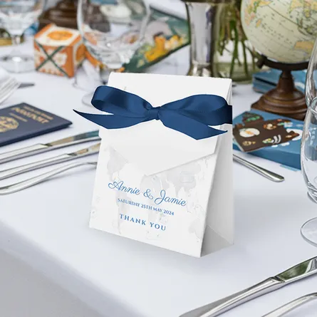 Wedding-Favour-Box-Around-The-World