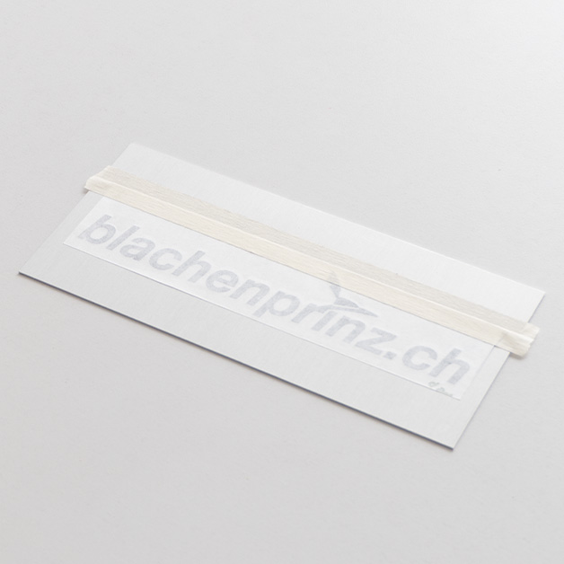 Folienschnitt aufkleben