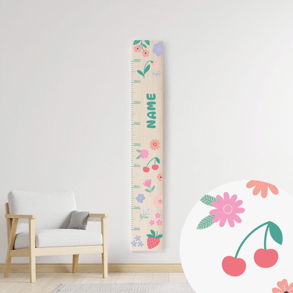 Personalisierte Holz-Messlatte fruity garden – Vitaminreich wachsen im bunten Obstgarten