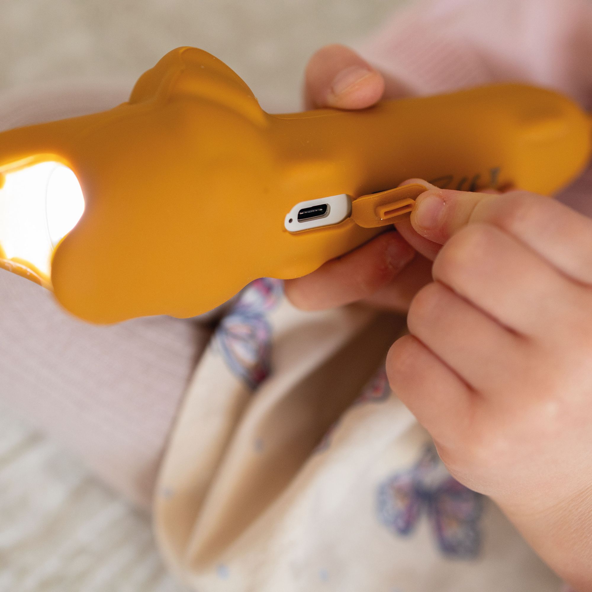 LED Lampe_Helle Taschenlampe Kinder_LeselampeLED Lampe_Helle Taschenlampe Kinder_Leselampe