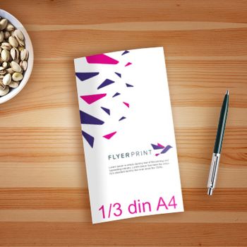 mockup flyer 1pe3dinA4