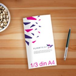 mockup flyer 1pe3dinA4