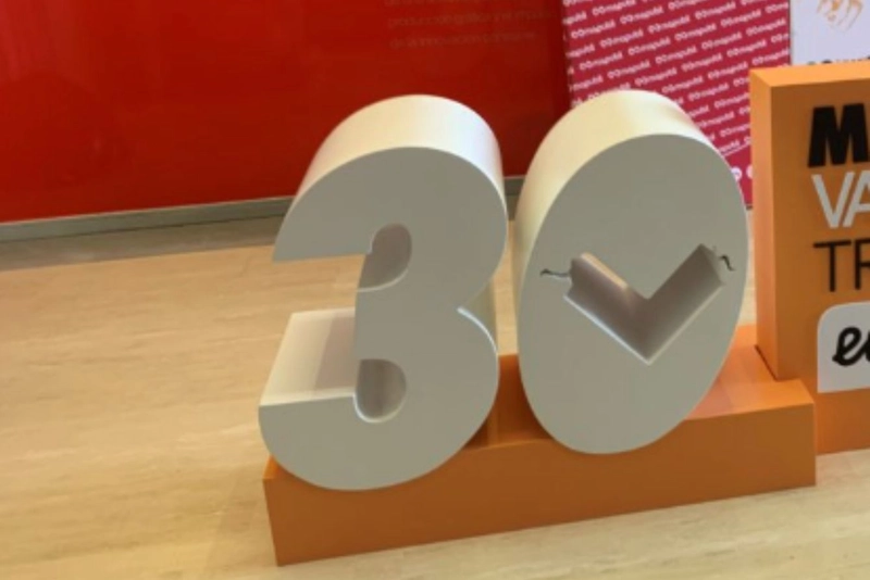 letras 3d suelo
