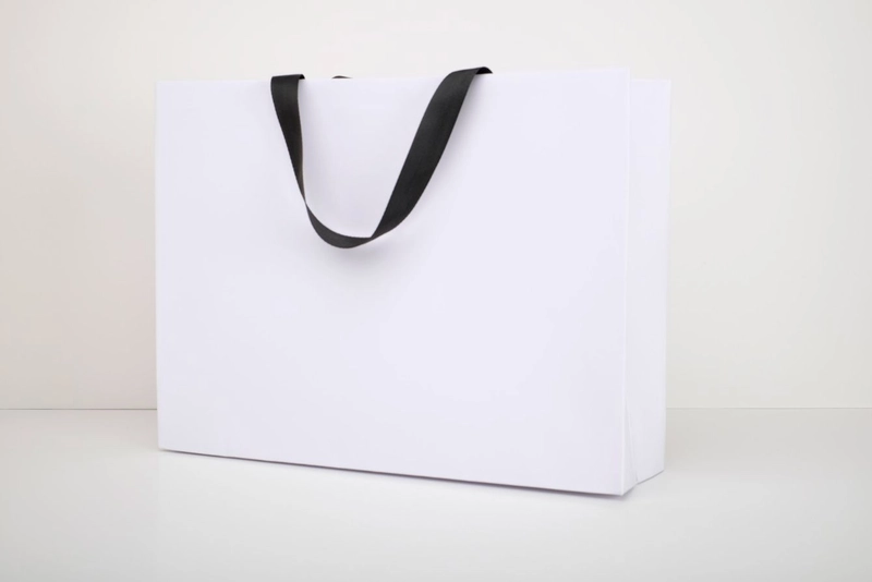 bolsa nblanca asa negra