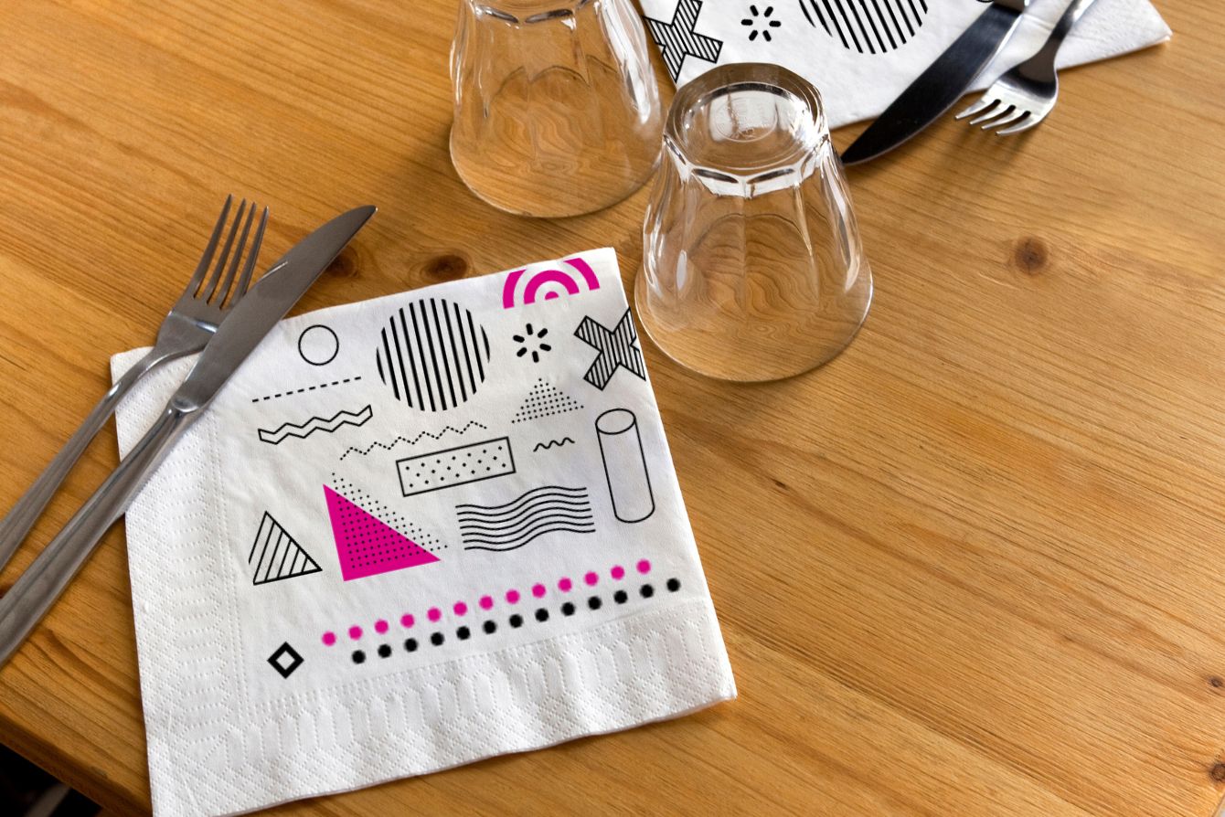 Guardanapos de papel personalizados