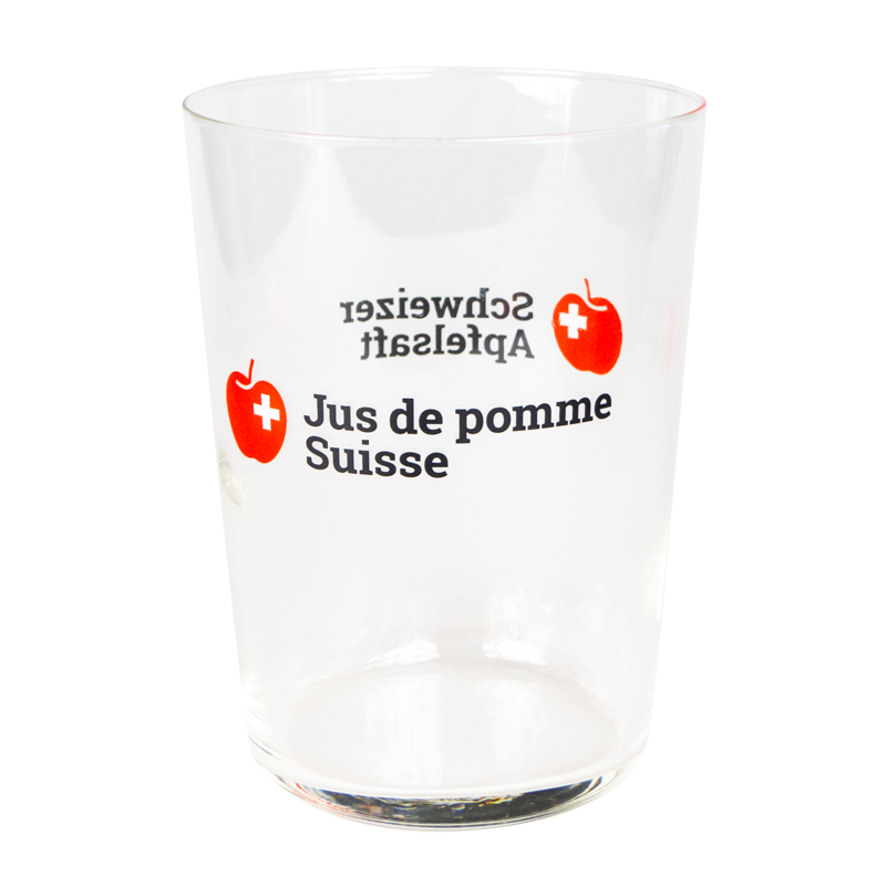 Verre de jus de pomme